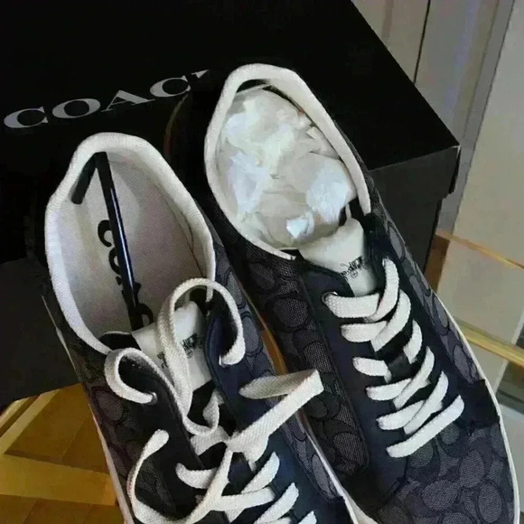 Coach CI077 Clip Low Top Sneaker In Signature Jacquard Men Size 11.5 - Picture 10 of 10